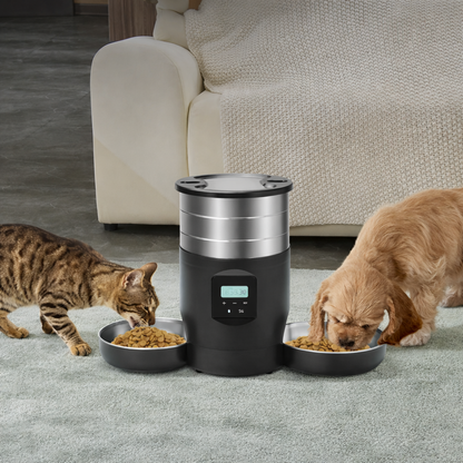Distributeur automatique de croquettes pour chat 4.5L connecté avec application mobile